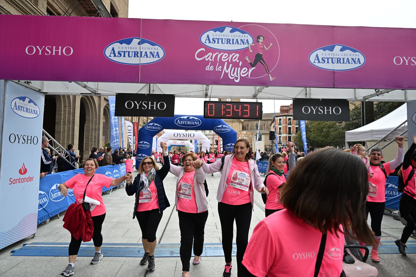 Todas las fotos de la Carrera de la Mujer de Zaragoza 2023. 9019