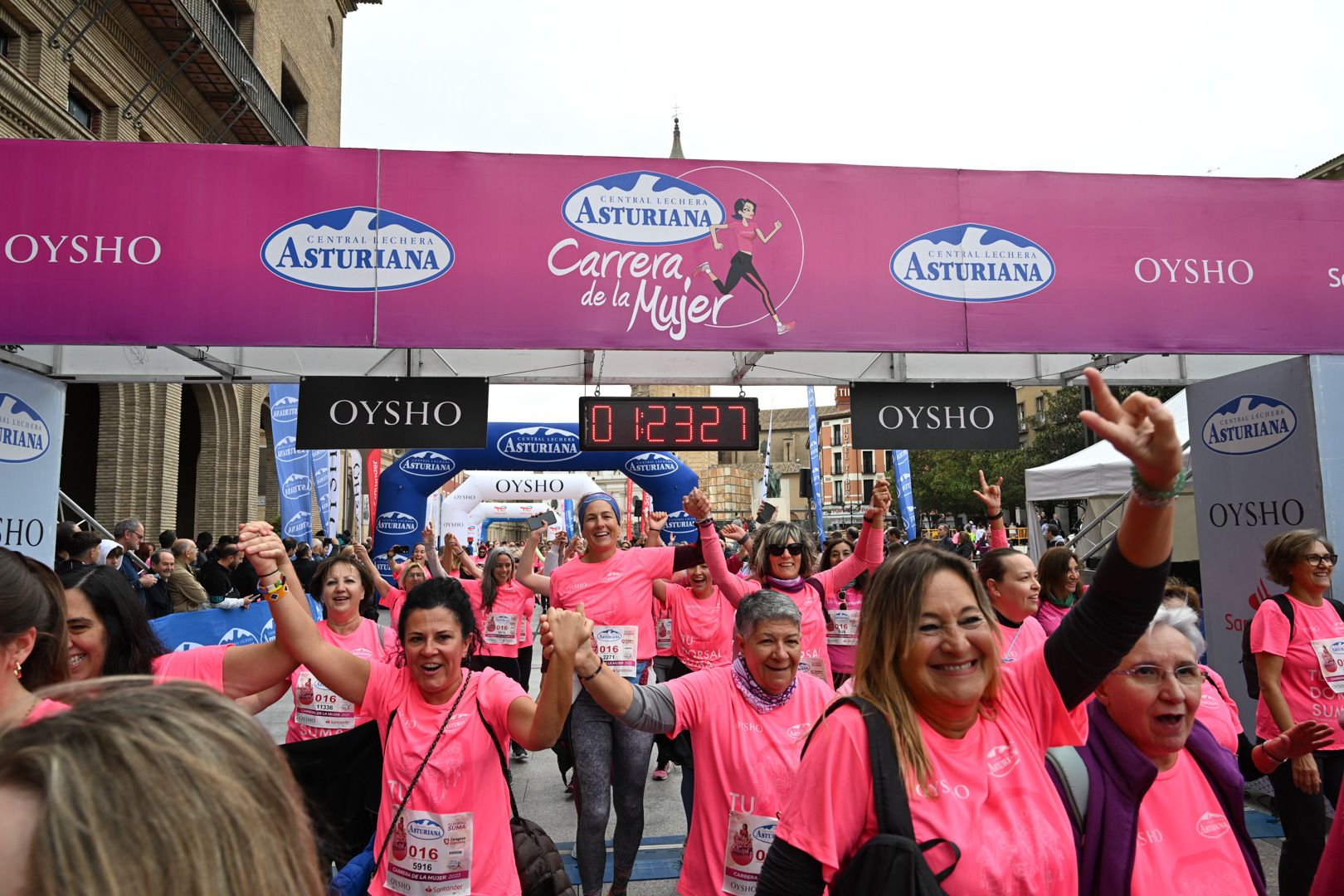 Todas las fotos de la Carrera de la Mujer de Zaragoza 2023. 8158