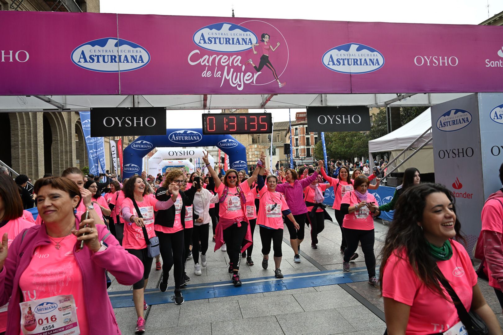 Todas las fotos de la Carrera de la Mujer de Zaragoza 2023. 9269