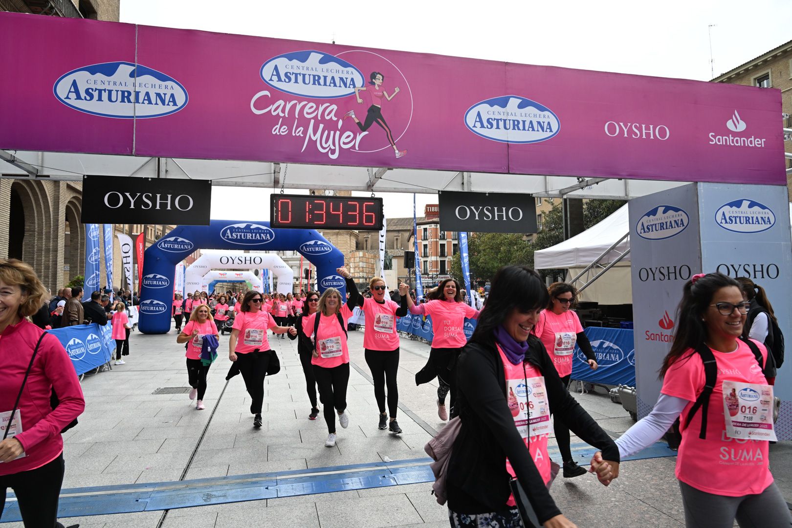 Todas las fotos de la Carrera de la Mujer de Zaragoza 2023. 9024