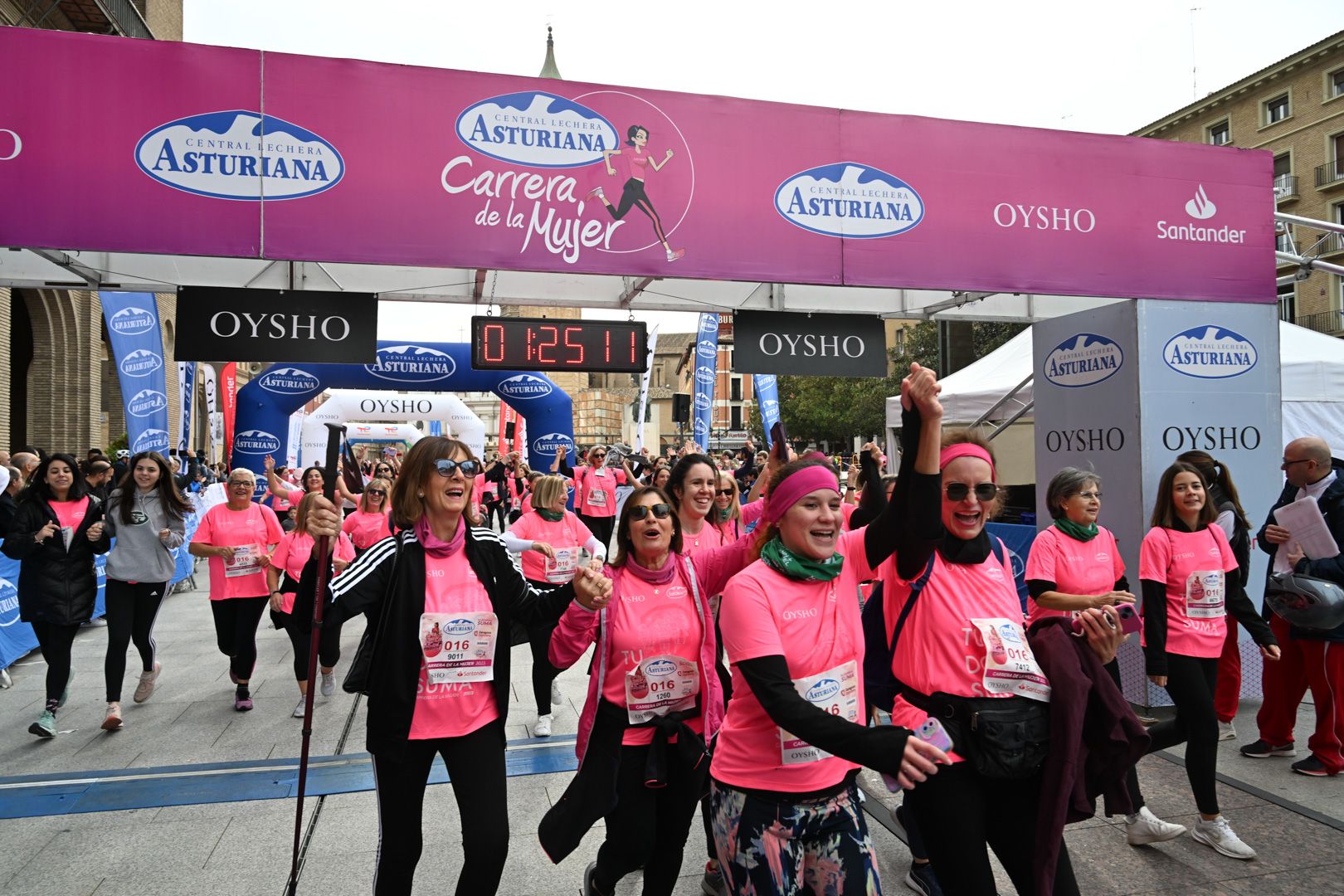 Todas las fotos de la Carrera de la Mujer de Zaragoza 2023. 8297