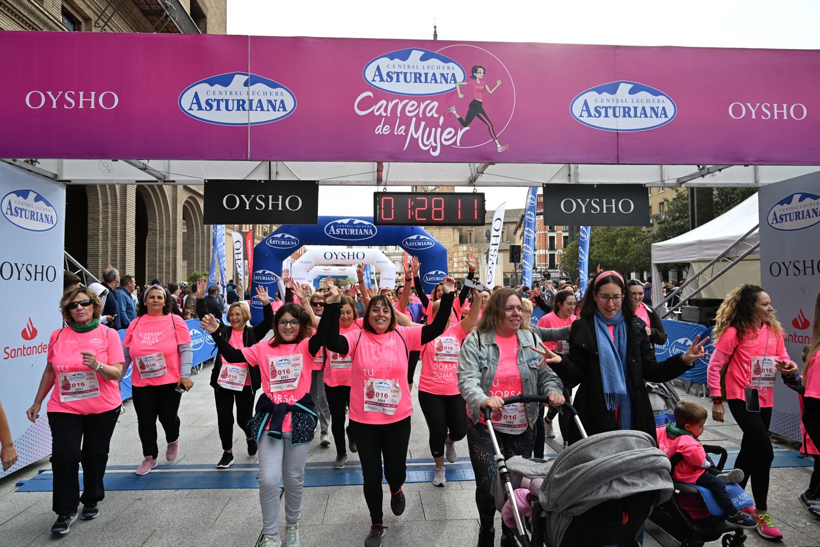 Todas las fotos de la Carrera de la Mujer de Zaragoza 2023. 8543