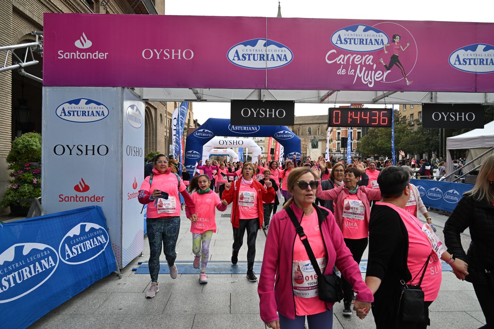 Todas las fotos de la Carrera de la Mujer de Zaragoza 2023. 9752