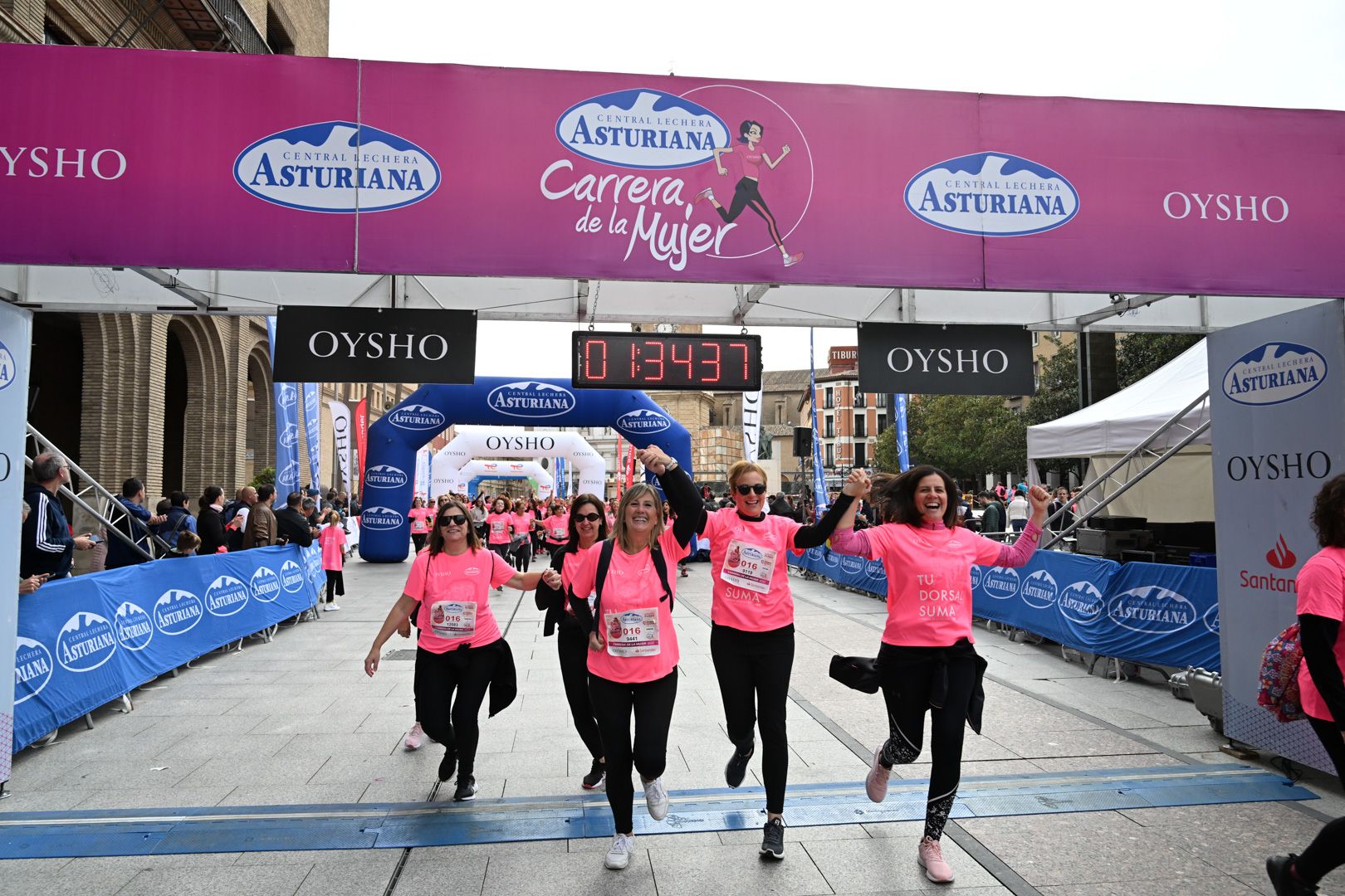 Todas las fotos de la Carrera de la Mujer de Zaragoza 2023. 9026