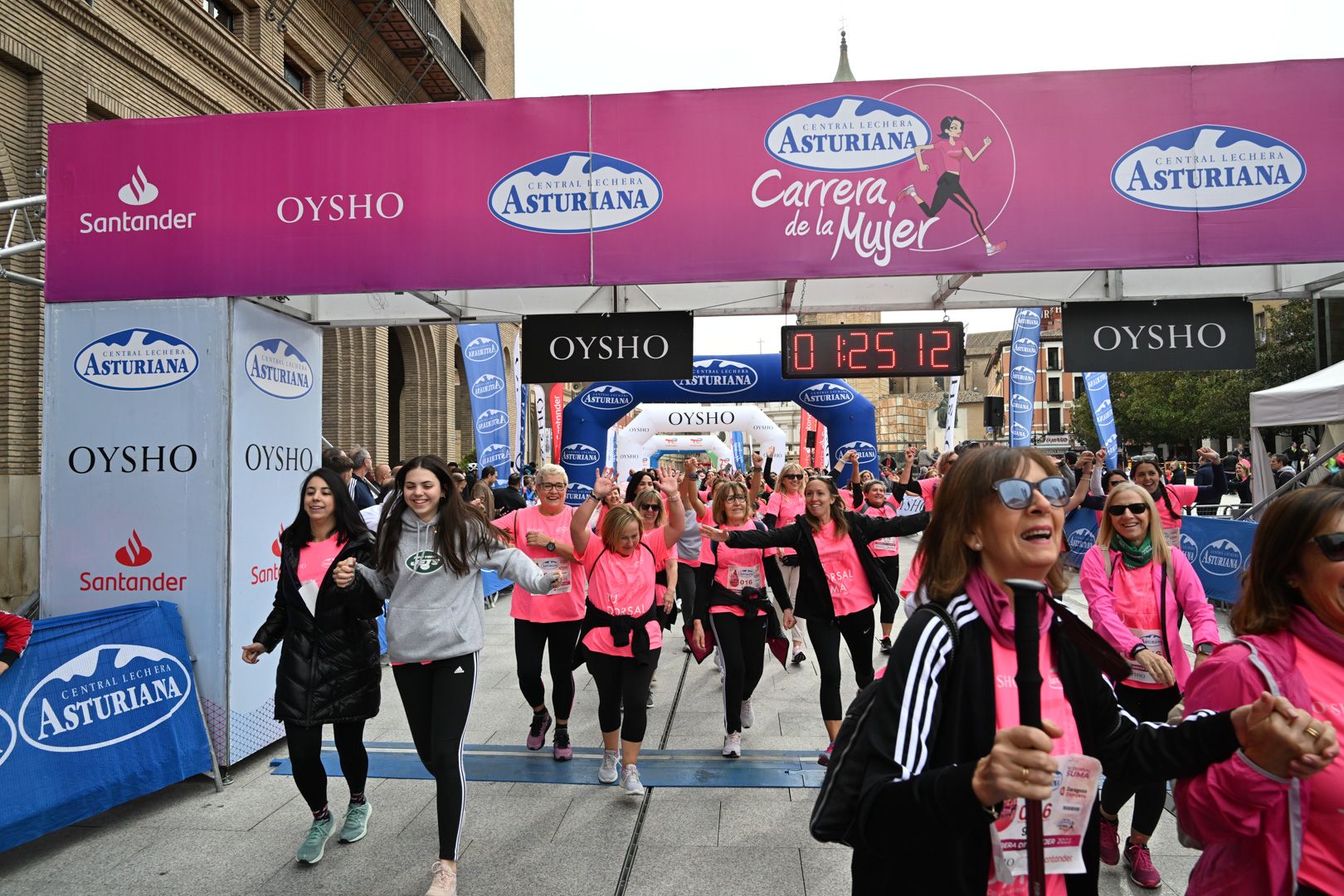 Todas las fotos de la Carrera de la Mujer de Zaragoza 2023. 8299