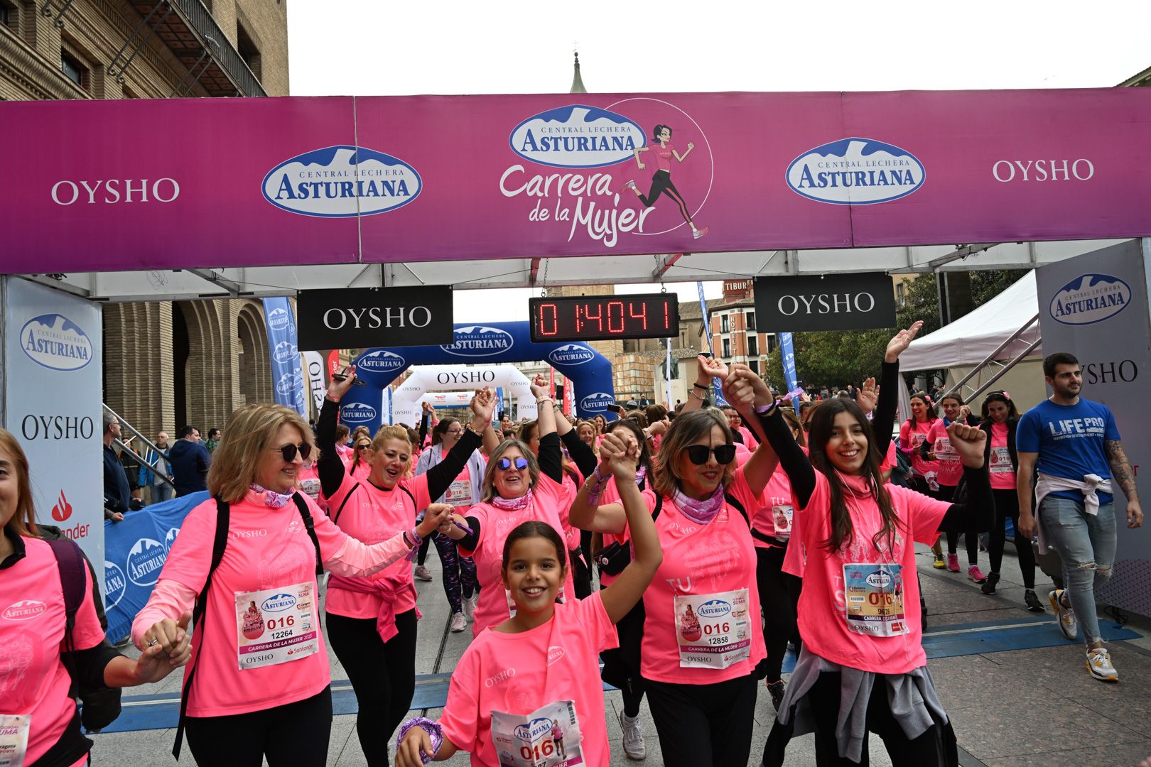 Todas las fotos de la Carrera de la Mujer de Zaragoza 2023. 9519