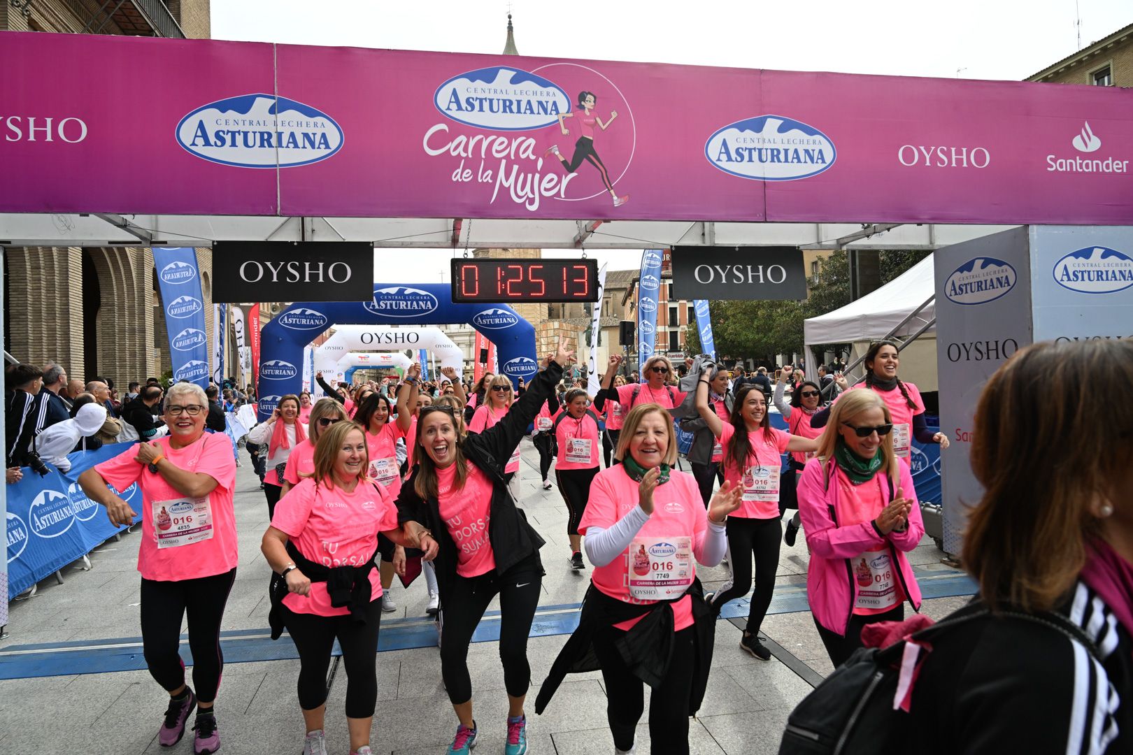 Todas las fotos de la Carrera de la Mujer de Zaragoza 2023. 8302