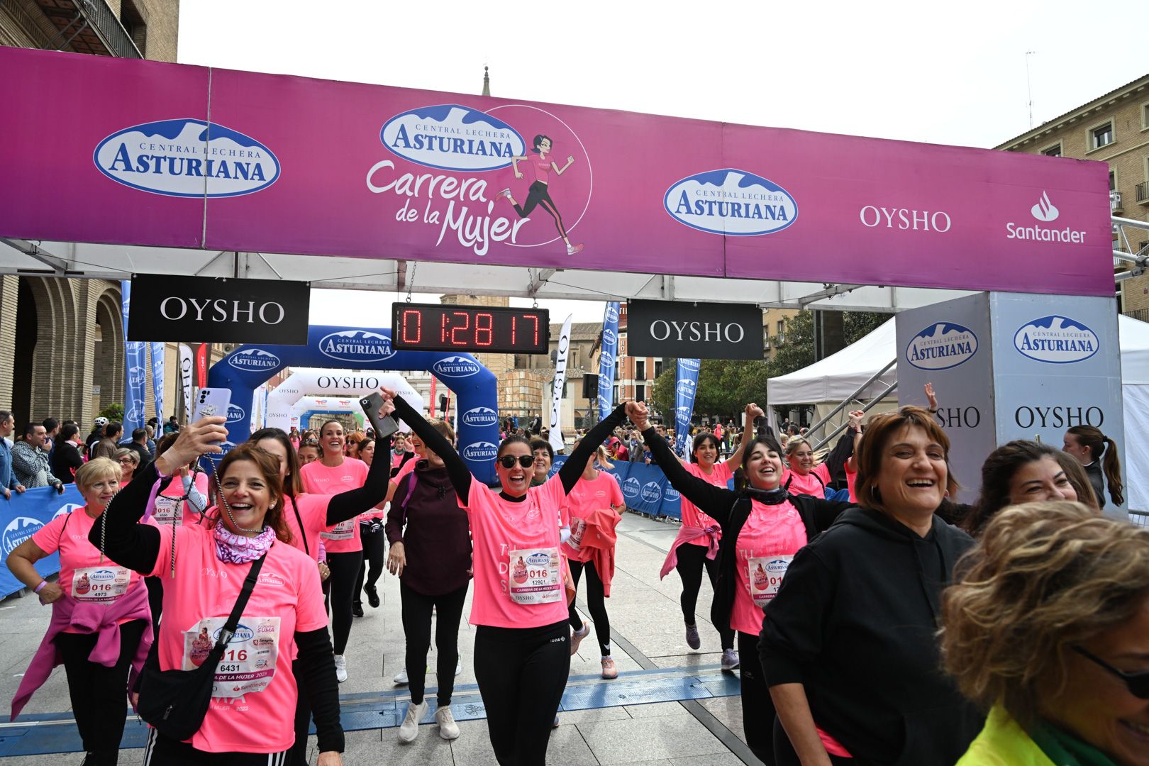 Todas las fotos de la Carrera de la Mujer de Zaragoza 2023. 8552