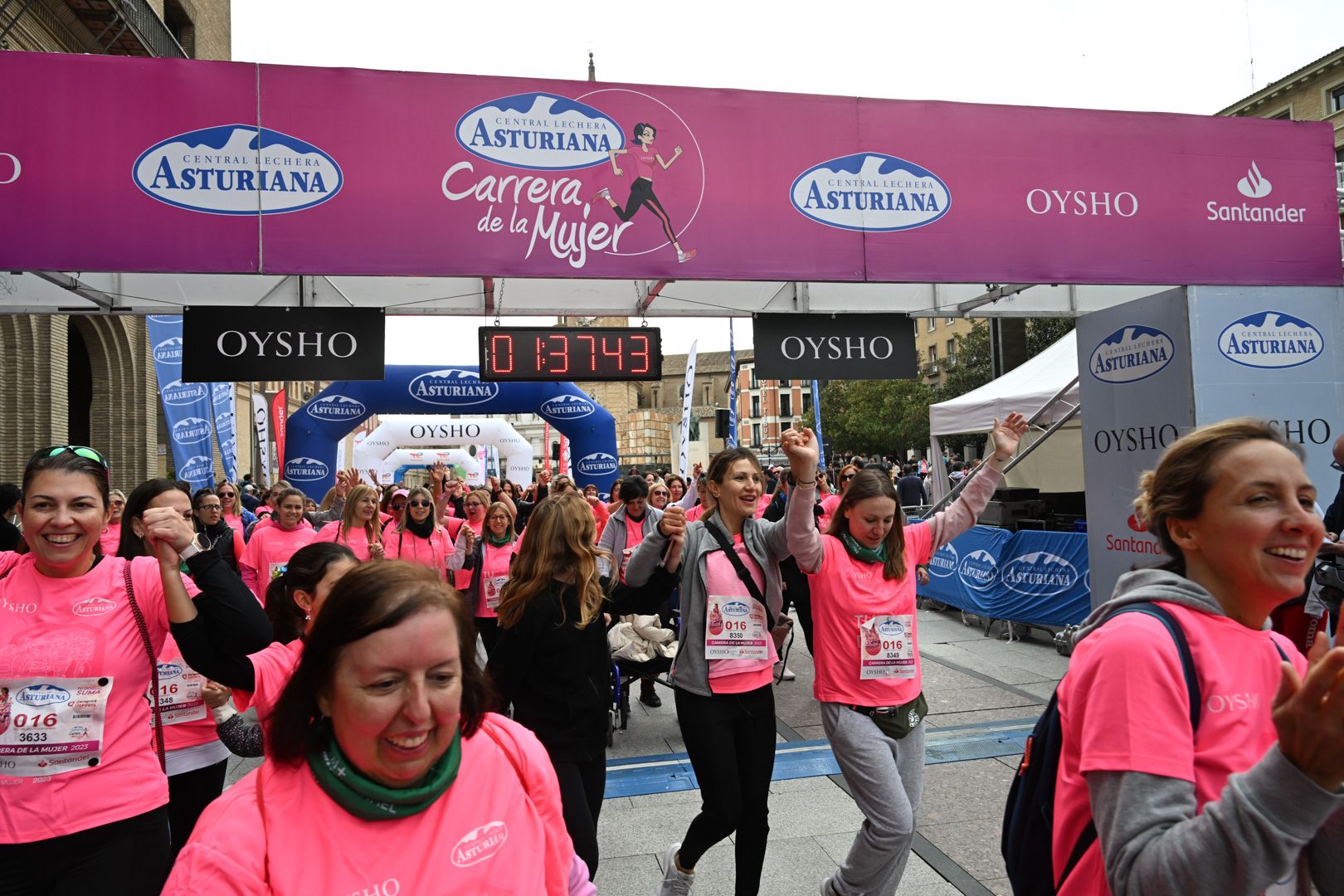 Todas las fotos de la Carrera de la Mujer de Zaragoza 2023. 9280
