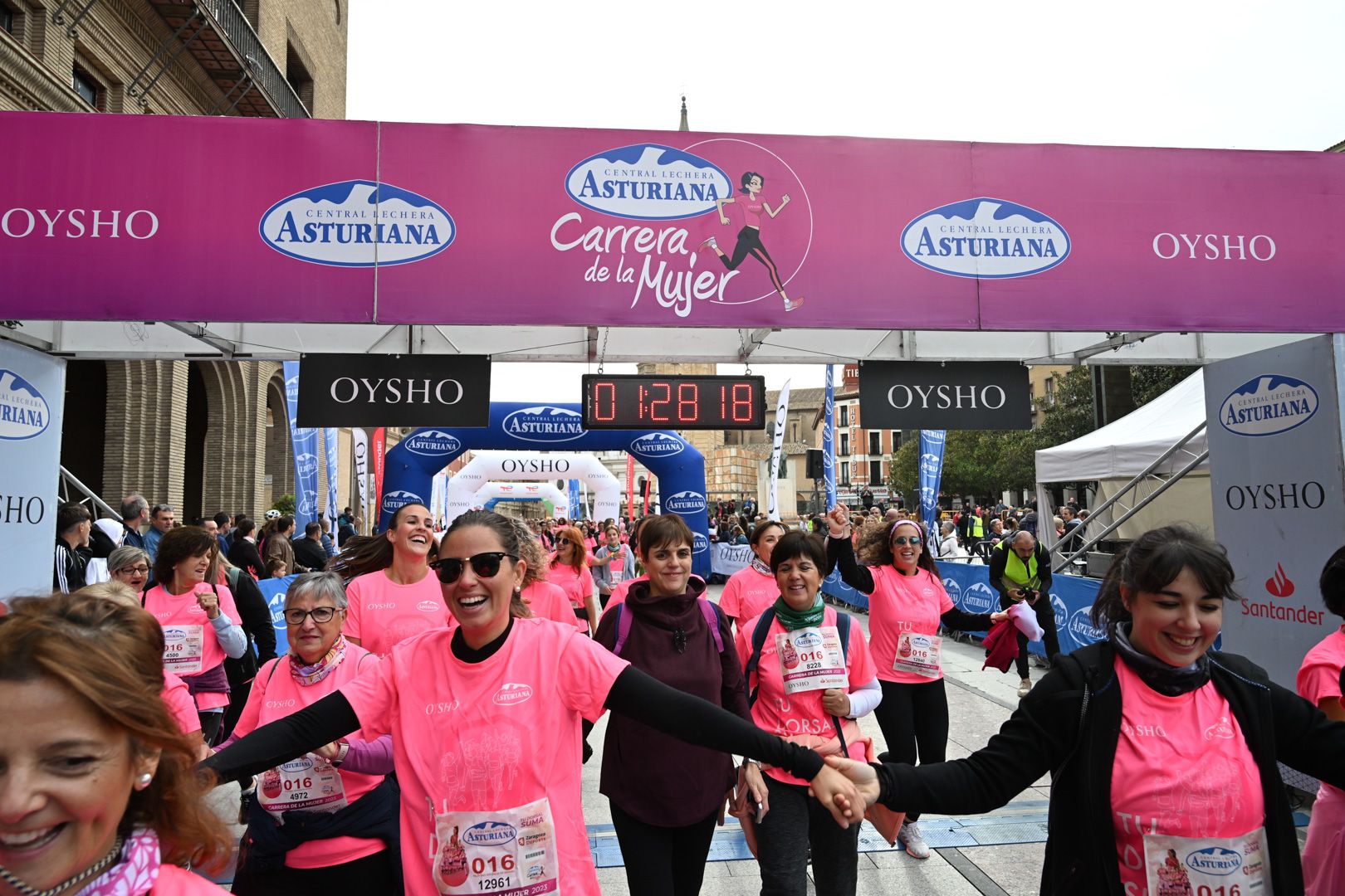 Todas las fotos de la Carrera de la Mujer de Zaragoza 2023. 8554