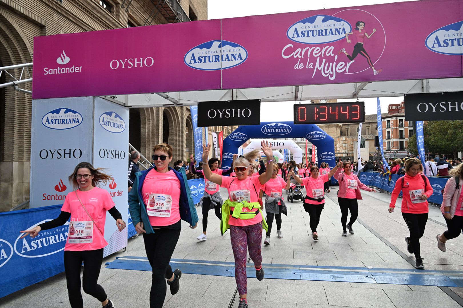 Todas las fotos de la Carrera de la Mujer de Zaragoza 2023. 9037