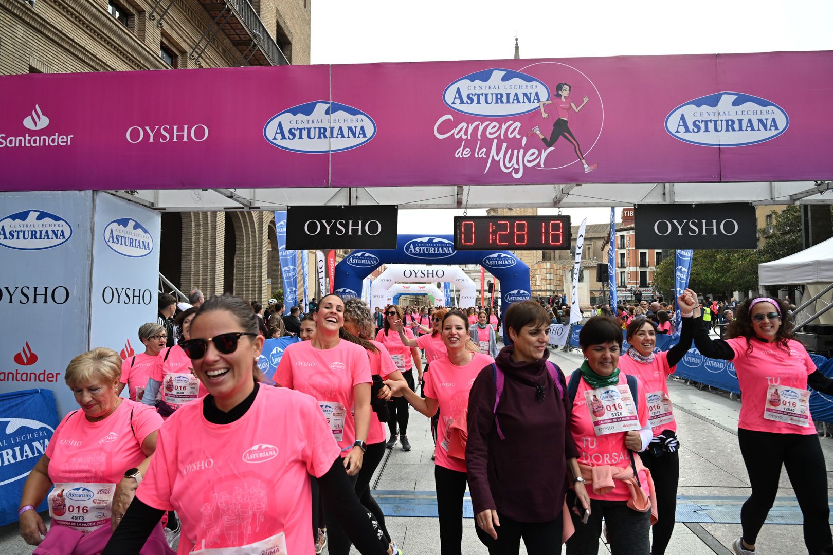 Todas las fotos de la Carrera de la Mujer de Zaragoza 2023. 8555