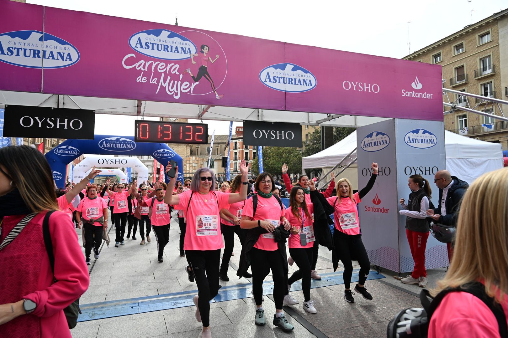 Todas las fotos de la Carrera de la Mujer de Zaragoza 2023. 8799