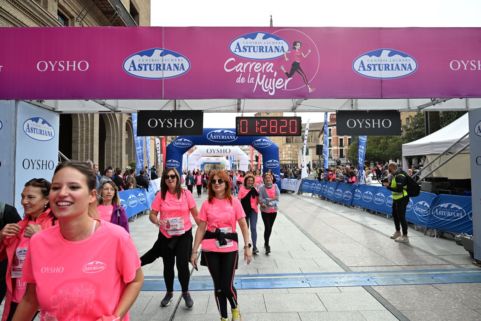 Todas las fotos de la Carrera de la Mujer de Zaragoza 2023. 8557