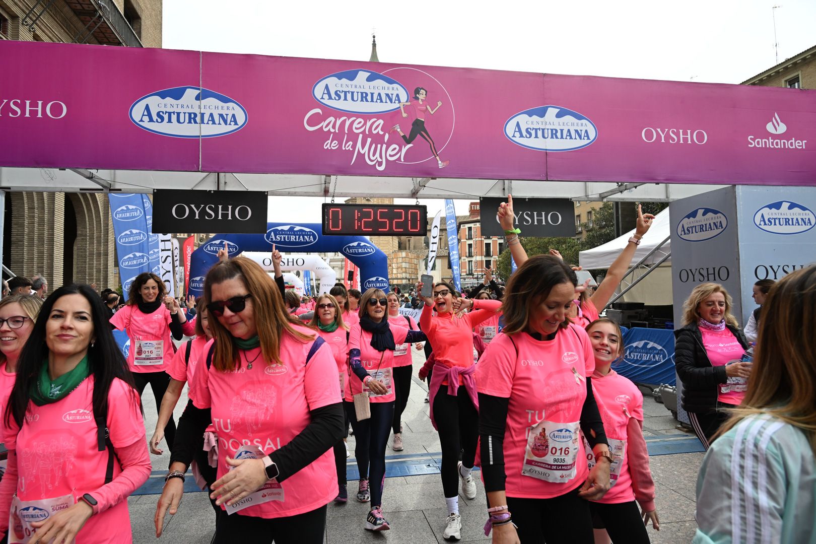 Todas las fotos de la Carrera de la Mujer de Zaragoza 2023. 8312