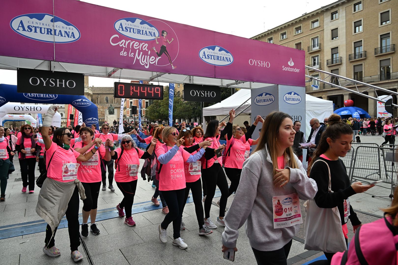 Todas las fotos de la Carrera de la Mujer de Zaragoza 2023. 9767