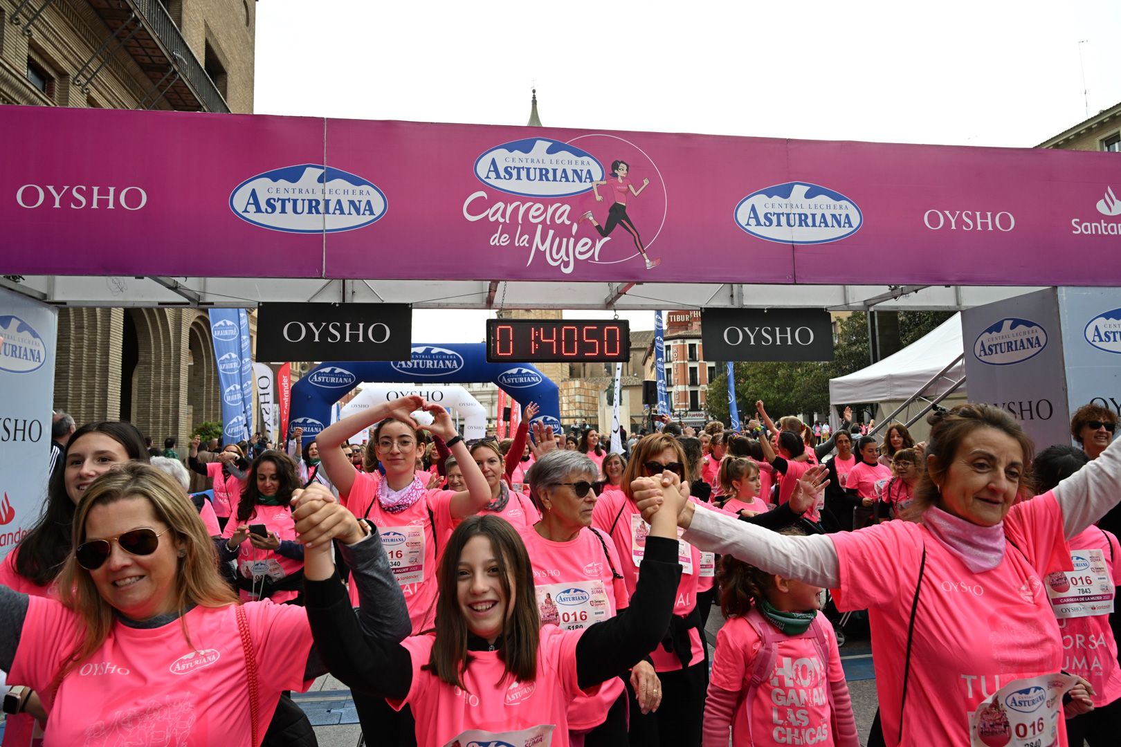 Todas las fotos de la Carrera de la Mujer de Zaragoza 2023. 9530