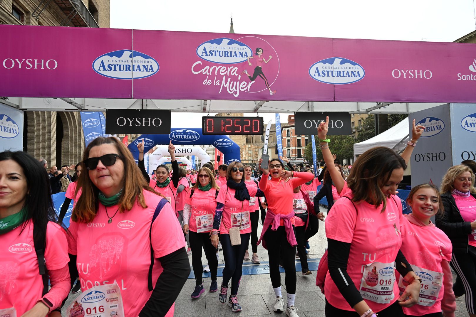 Todas las fotos de la Carrera de la Mujer de Zaragoza 2023. 8313