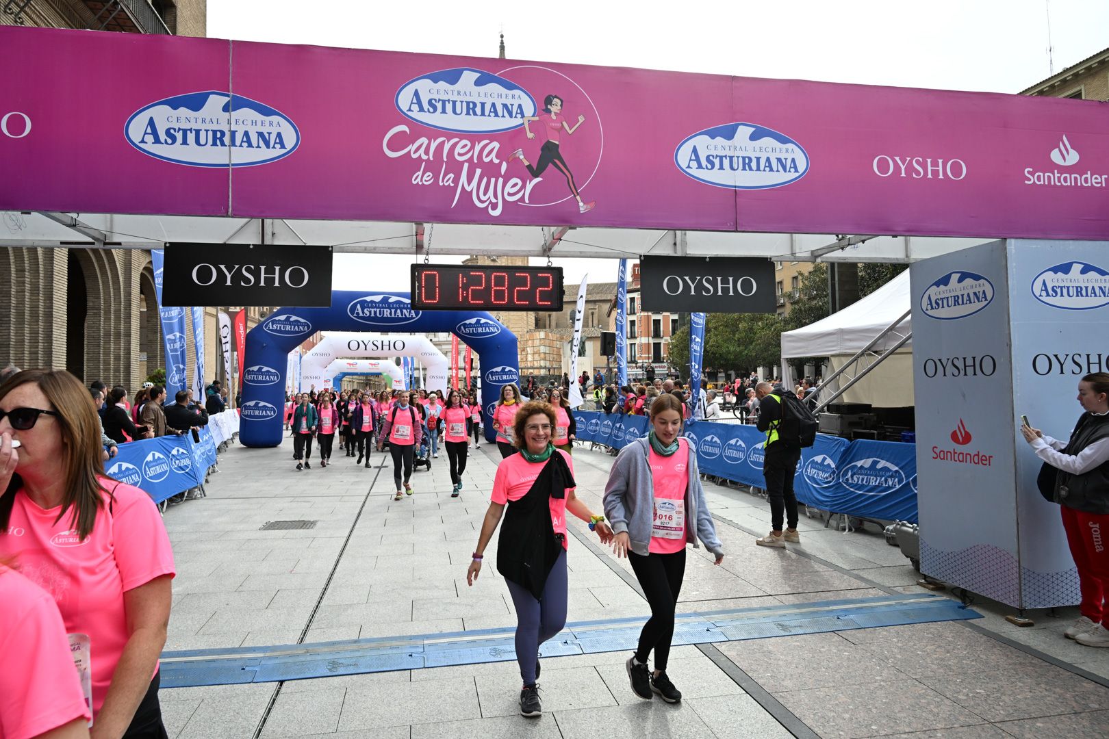 Todas las fotos de la Carrera de la Mujer de Zaragoza 2023. 8560