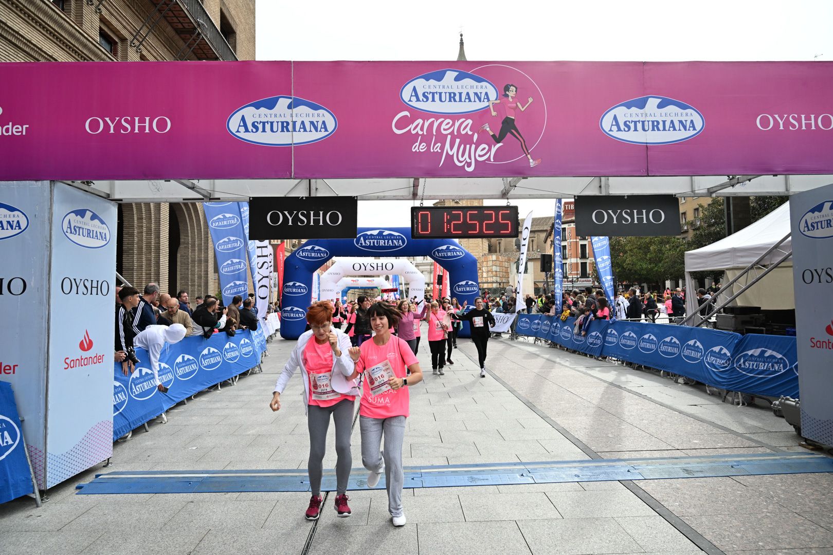 Todas las fotos de la Carrera de la Mujer de Zaragoza 2023. 8316