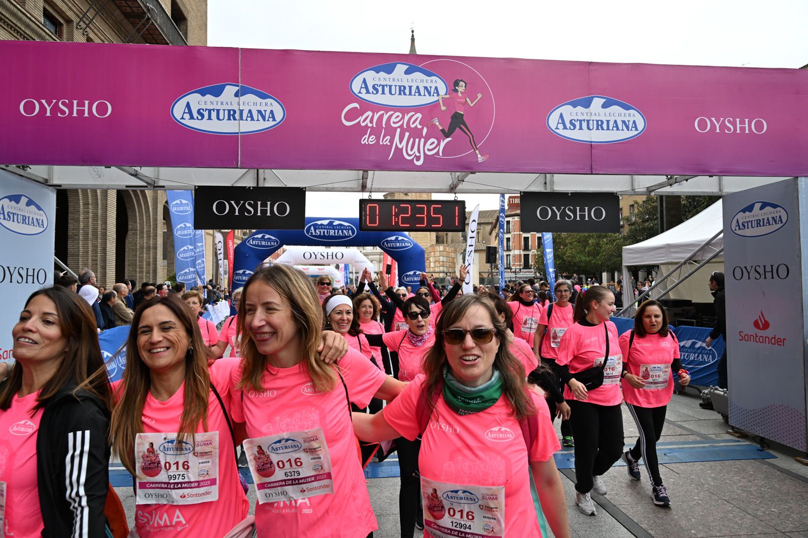 Todas las fotos de la Carrera de la Mujer de Zaragoza 2023. 8184