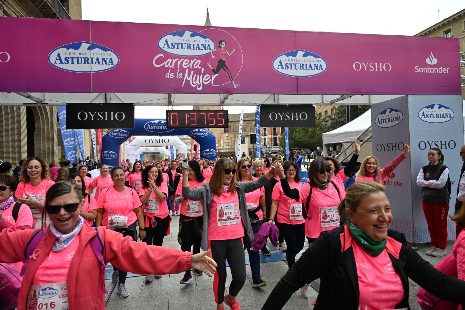 Todas las fotos de la Carrera de la Mujer de Zaragoza 2023. 9297