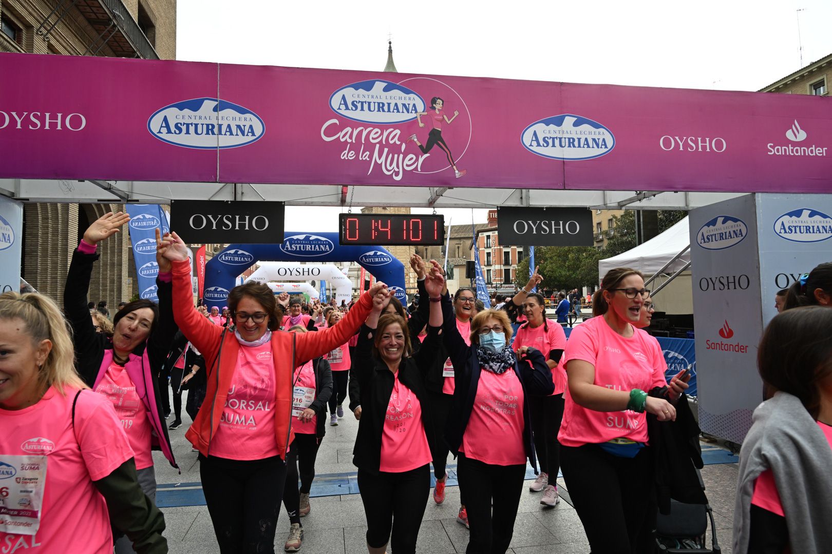 Todas las fotos de la Carrera de la Mujer de Zaragoza 2023. 9542