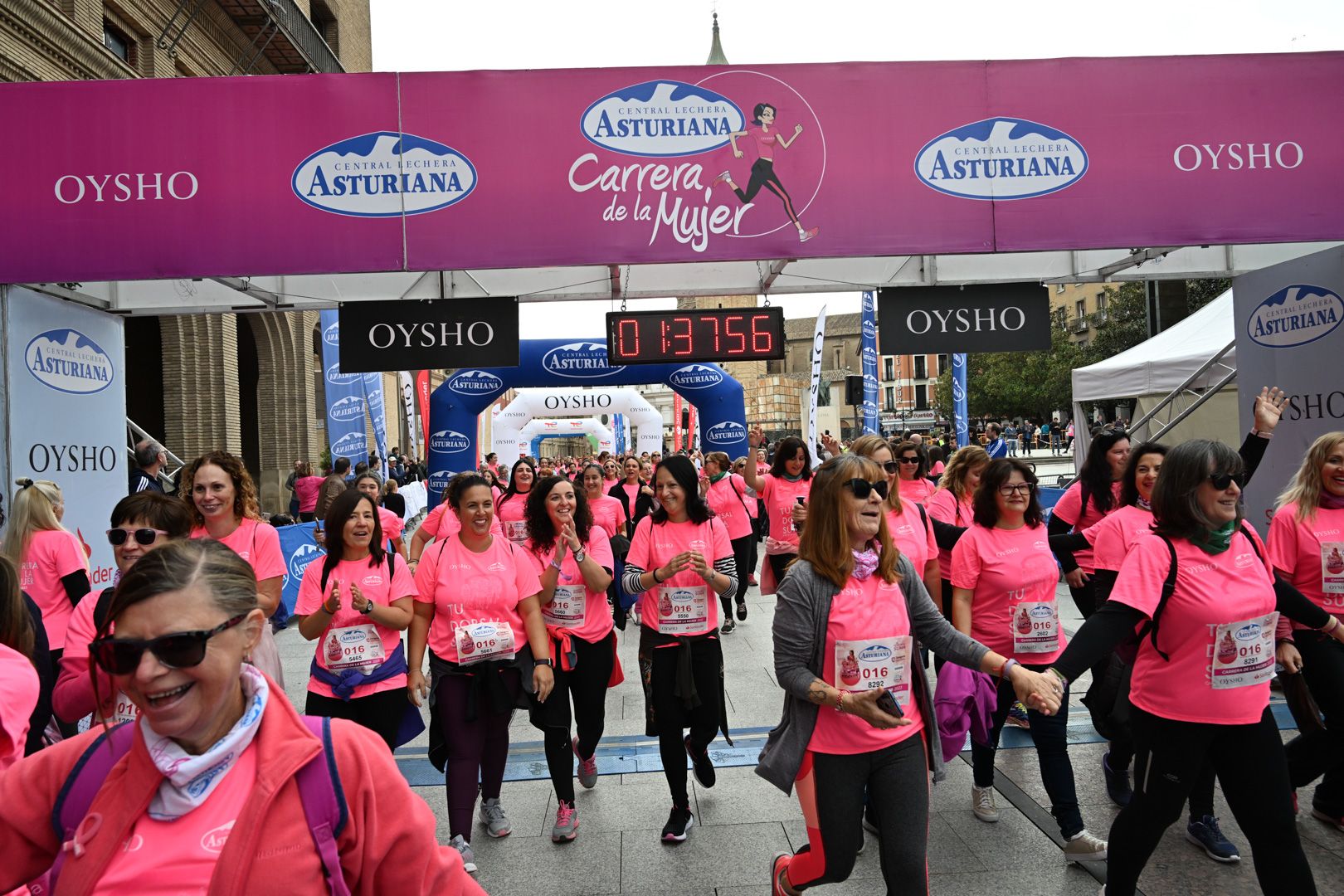 Todas las fotos de la Carrera de la Mujer de Zaragoza 2023. 9298