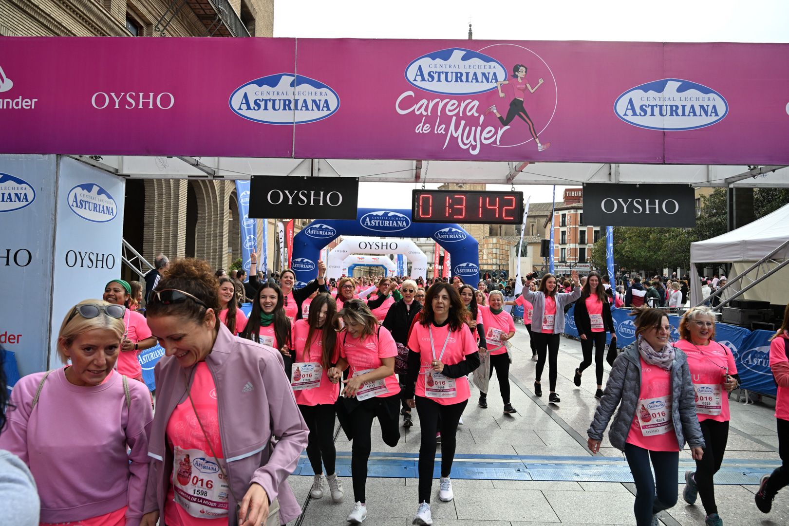 Todas las fotos de la Carrera de la Mujer de Zaragoza 2023. 8814