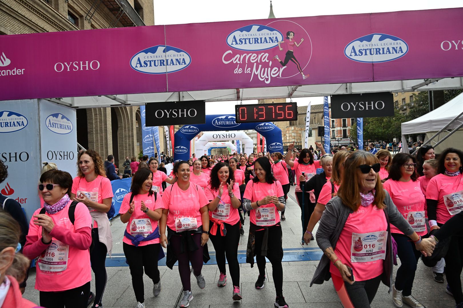 Todas las fotos de la Carrera de la Mujer de Zaragoza 2023. 9299