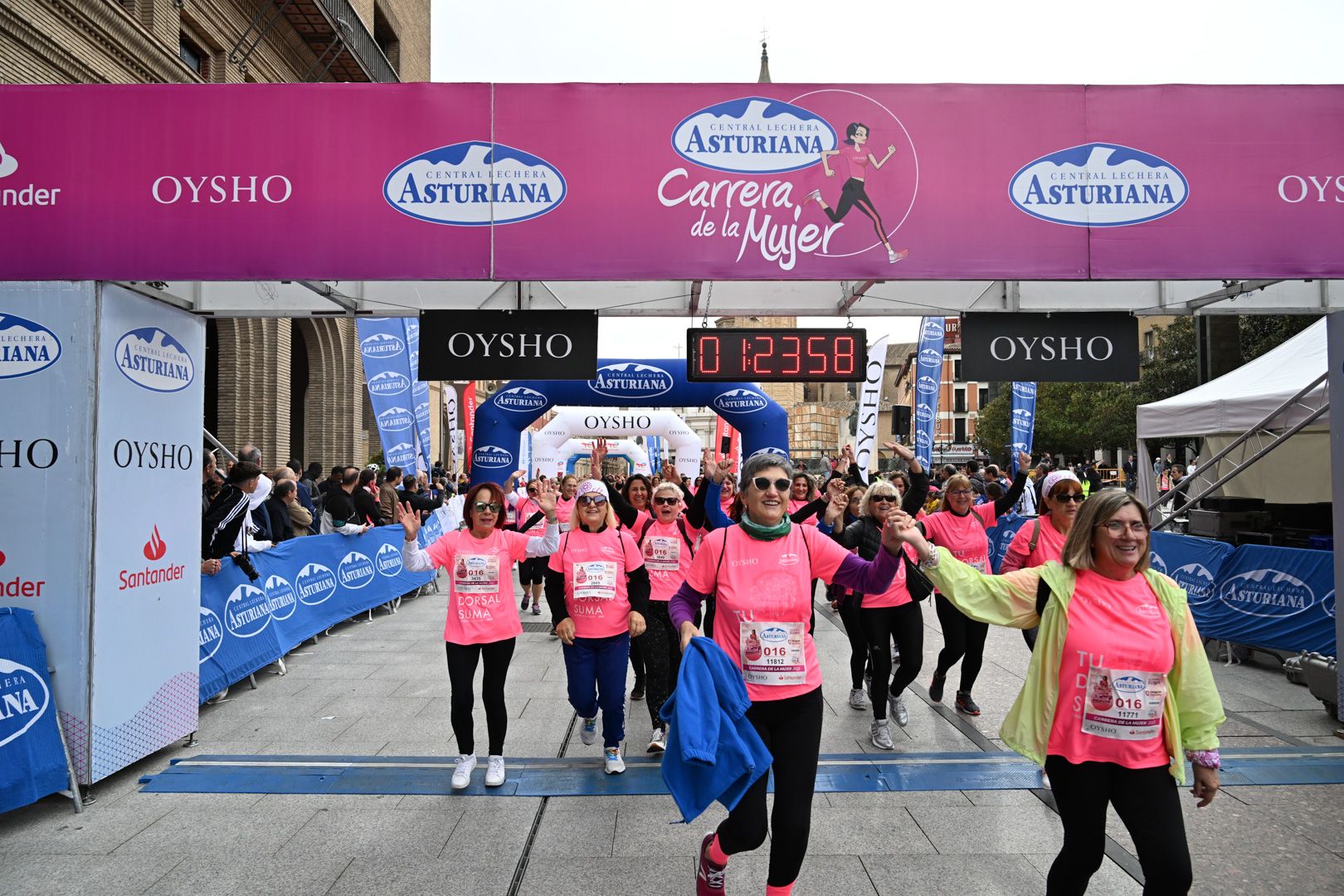 Todas las fotos de la Carrera de la Mujer de Zaragoza 2023. 8193