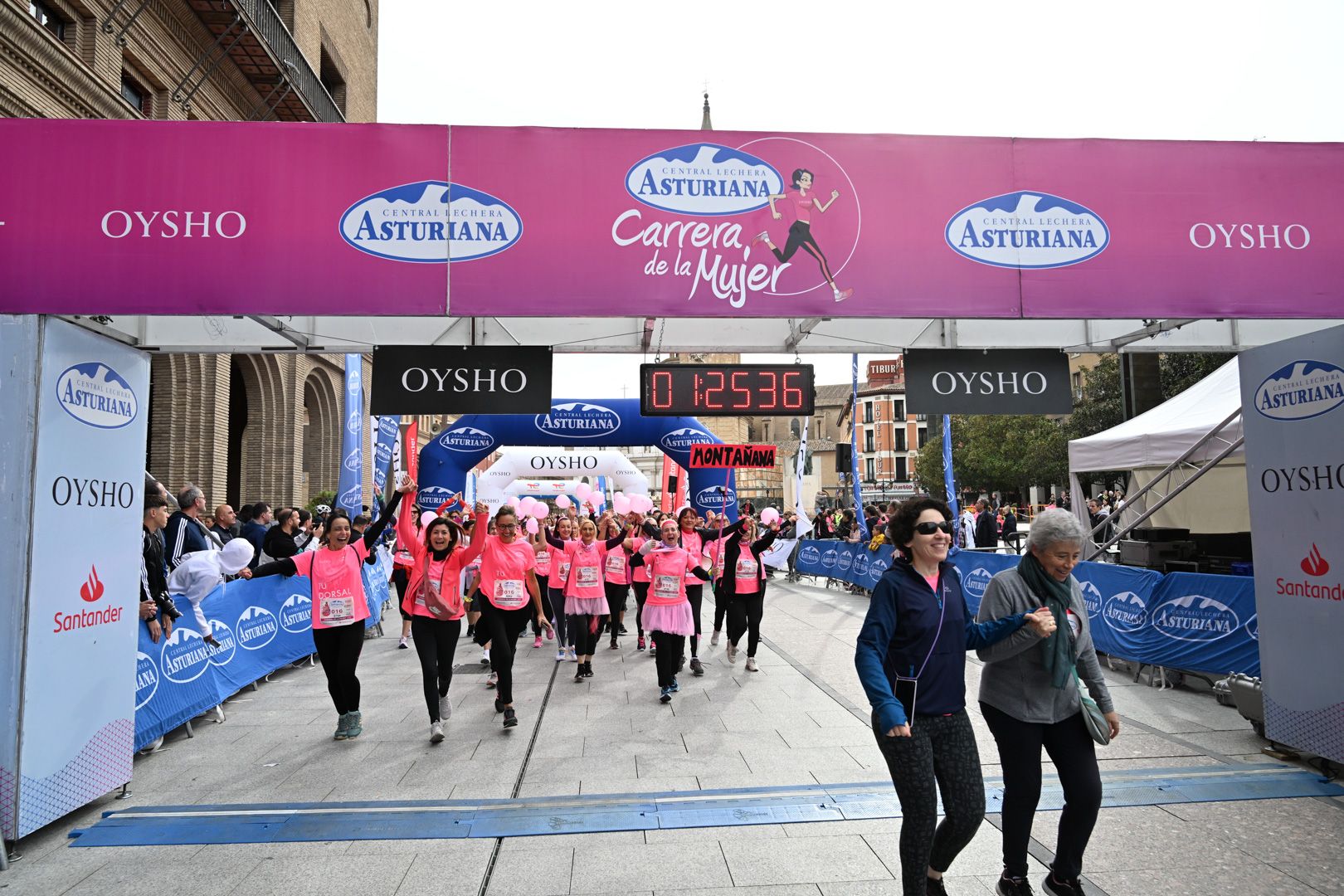 Todas las fotos de la Carrera de la Mujer de Zaragoza 2023. 8326