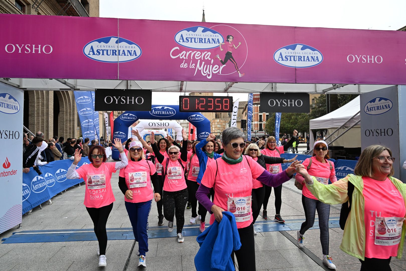 Todas las fotos de la Carrera de la Mujer de Zaragoza 2023. 8194