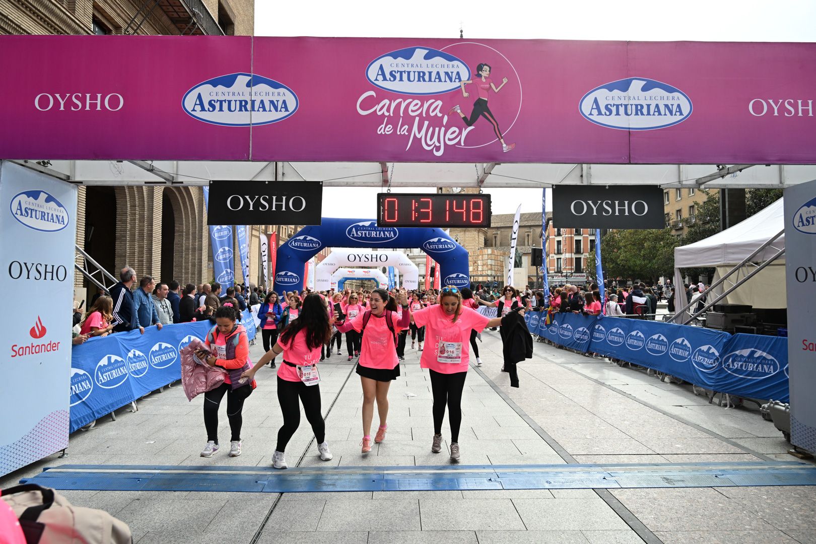 Todas las fotos de la Carrera de la Mujer de Zaragoza 2023. 8818