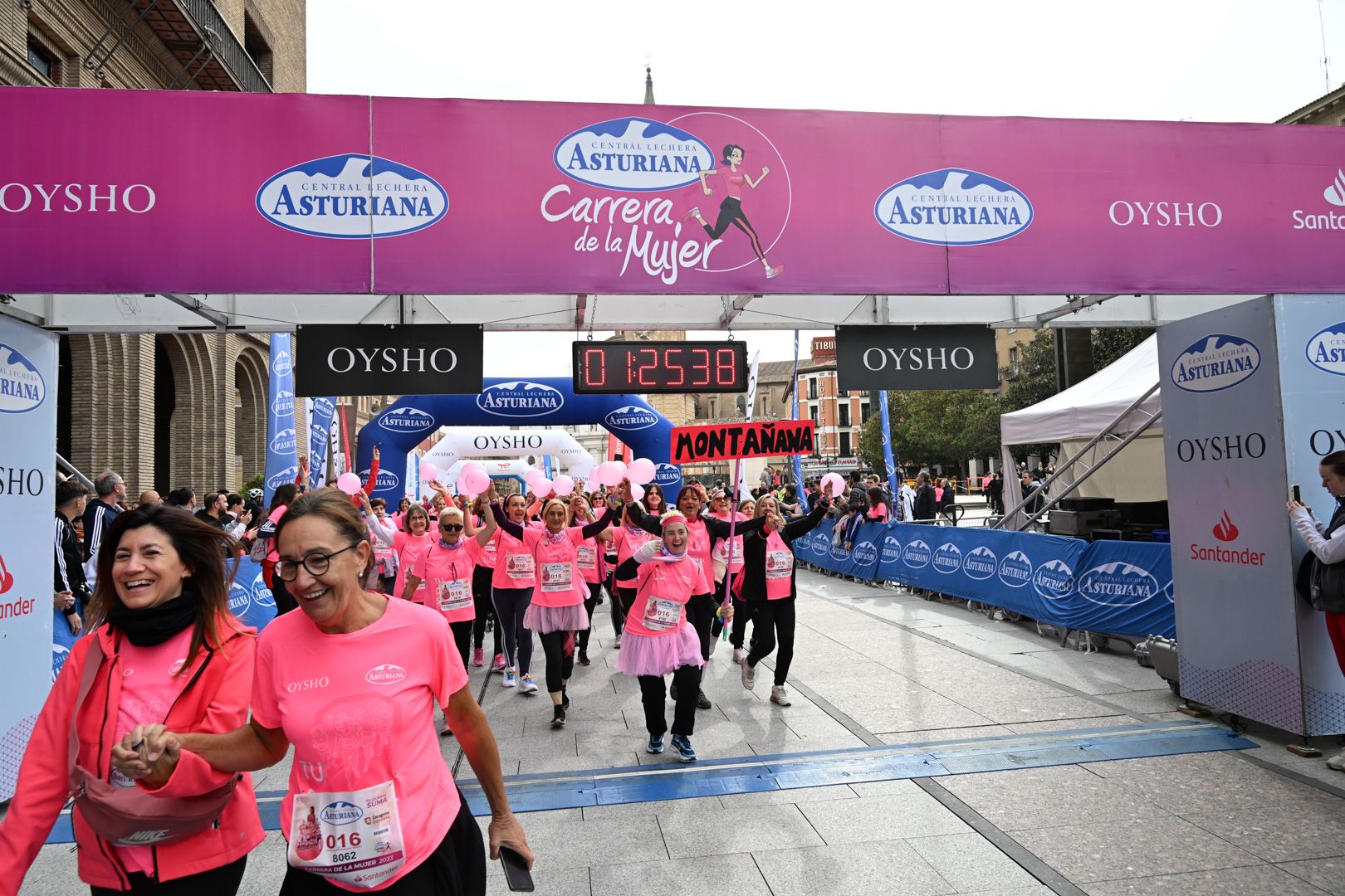 Todas las fotos de la Carrera de la Mujer de Zaragoza 2023. 8330