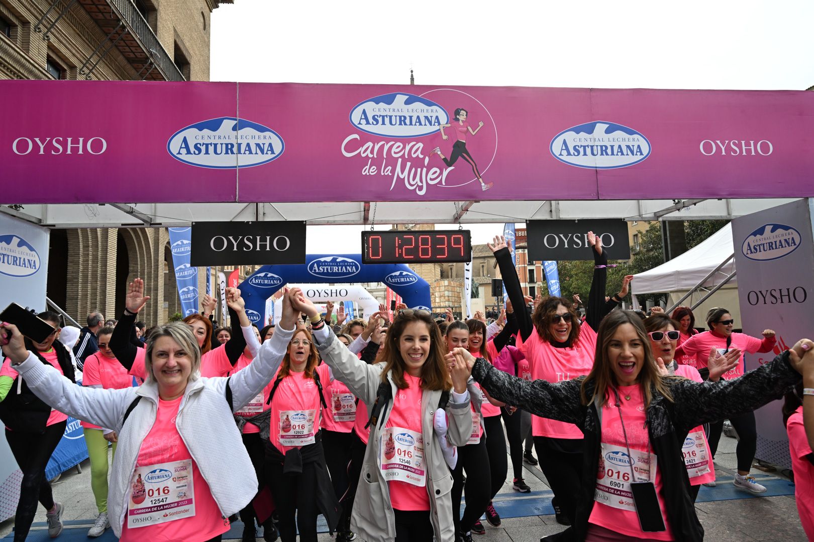 Todas las fotos de la Carrera de la Mujer de Zaragoza 2023. 8582