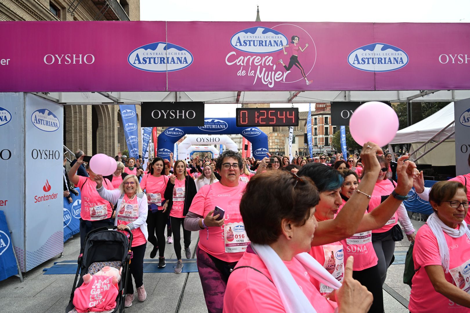 Todas las fotos de la Carrera de la Mujer de Zaragoza 2023. 8337