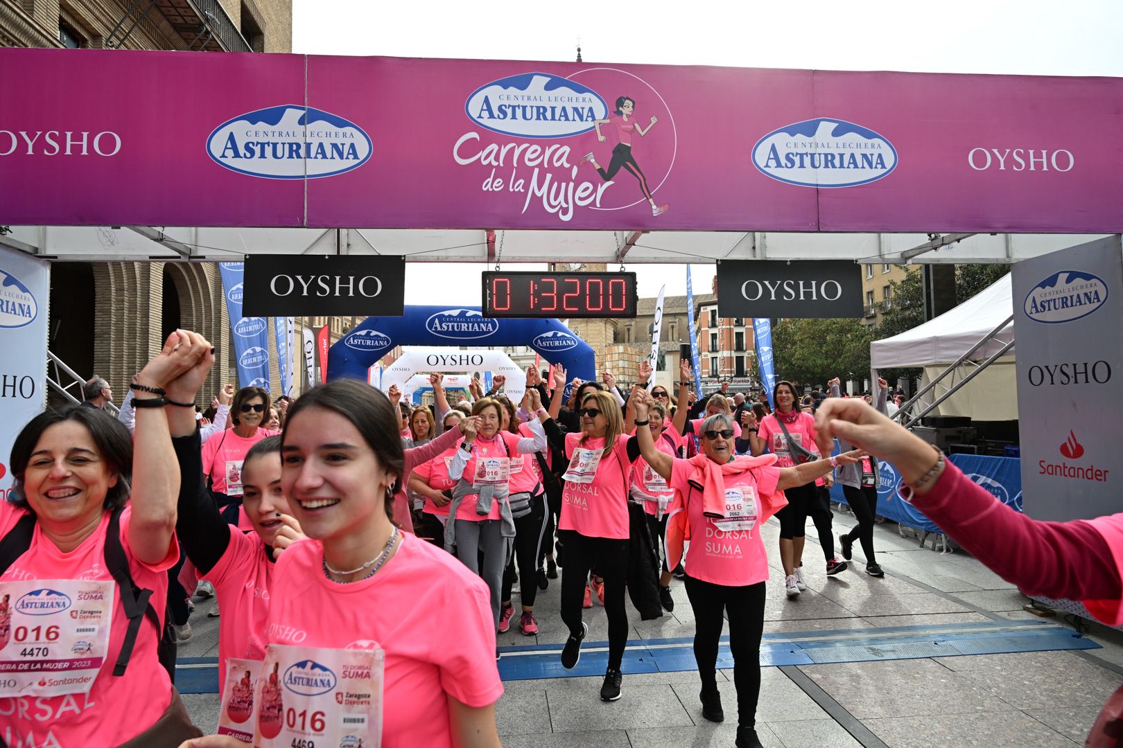 Todas las fotos de la Carrera de la Mujer de Zaragoza 2023. 8829
