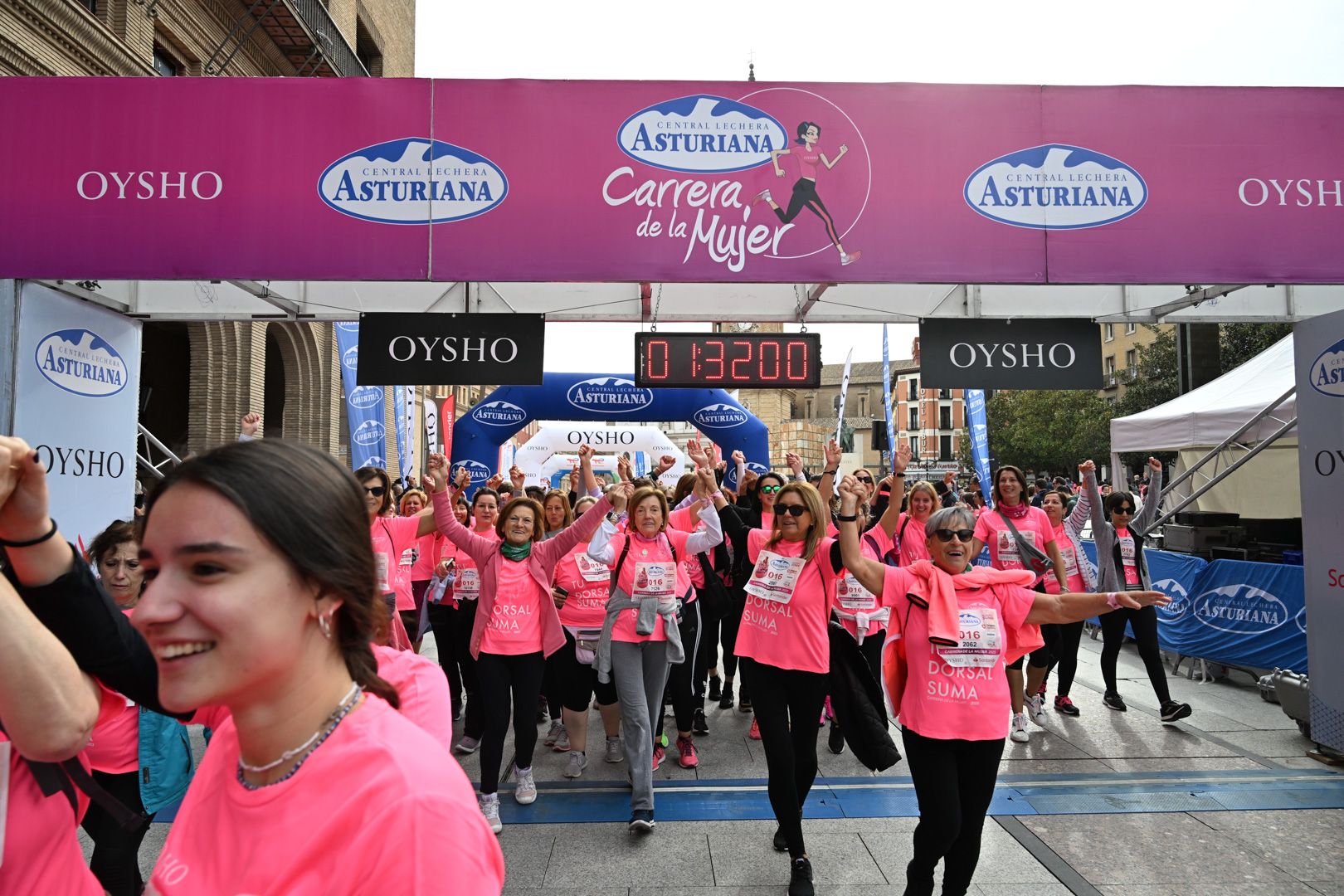 Todas las fotos de la Carrera de la Mujer de Zaragoza 2023. 8830