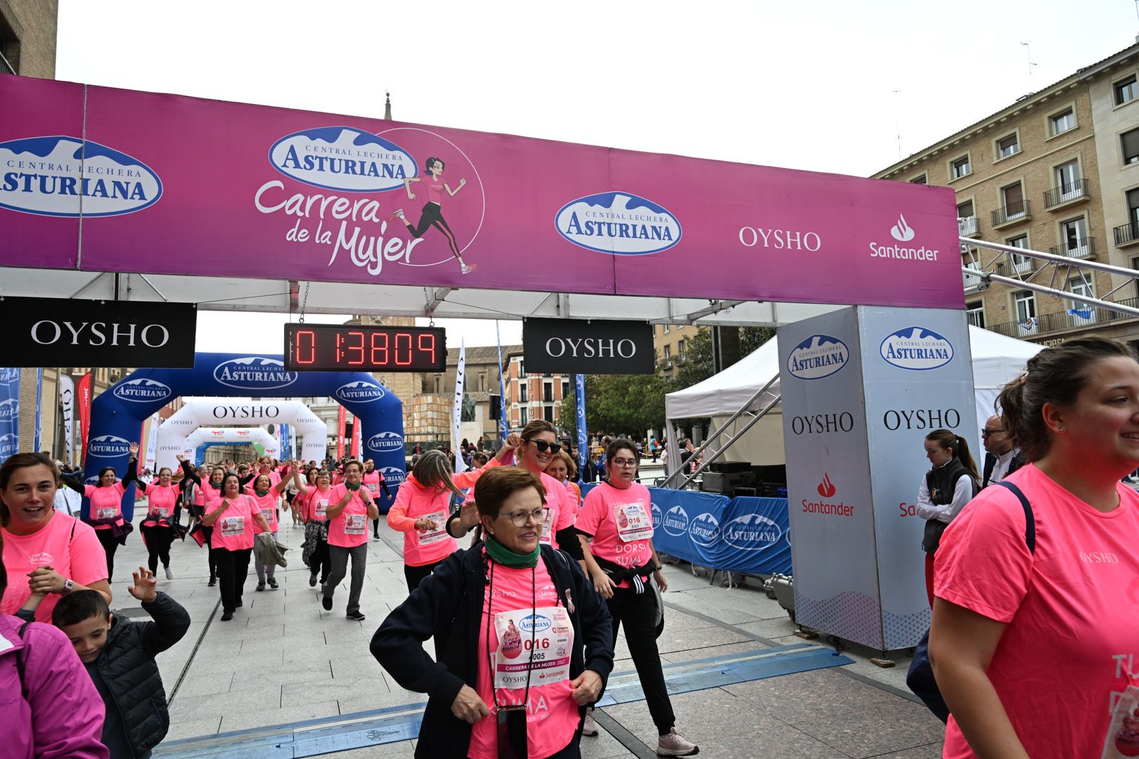Todas las fotos de la Carrera de la Mujer de Zaragoza 2023. 9316