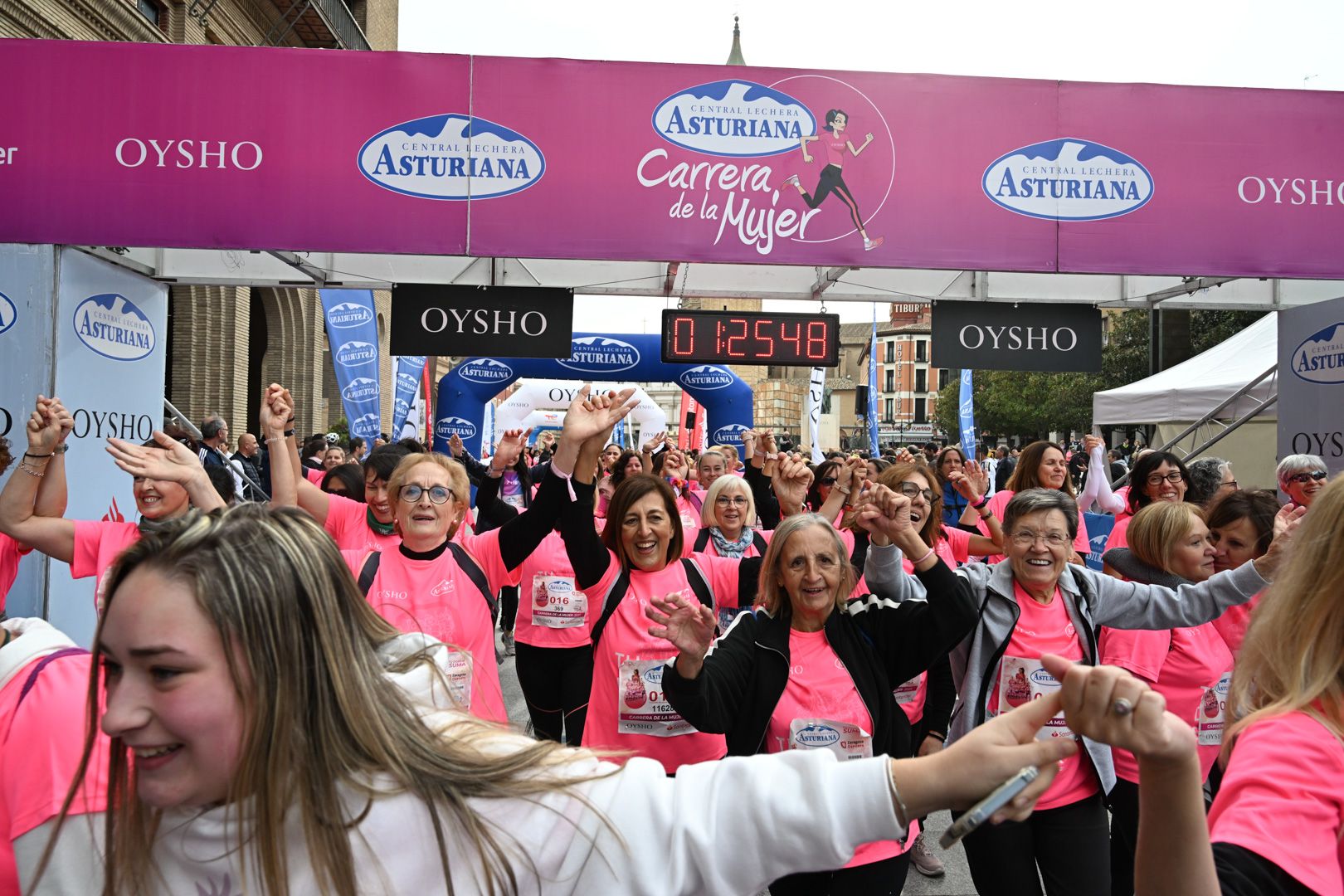 Todas las fotos de la Carrera de la Mujer de Zaragoza 2023. 8343