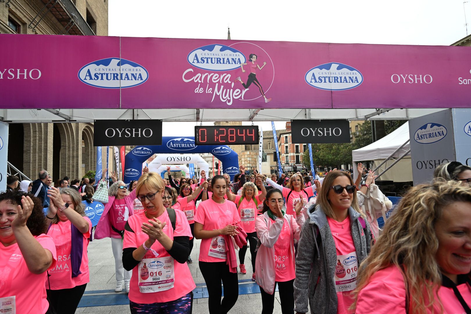 Todas las fotos de la Carrera de la Mujer de Zaragoza 2023. 8590