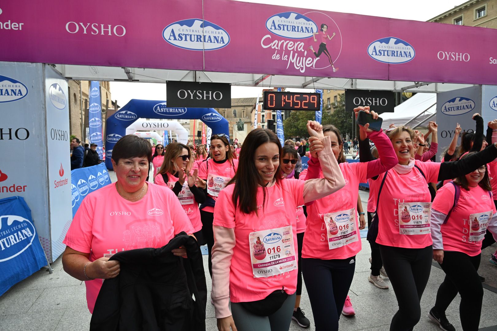 Todas las fotos de la Carrera de la Mujer de Zaragoza 2023. 9800