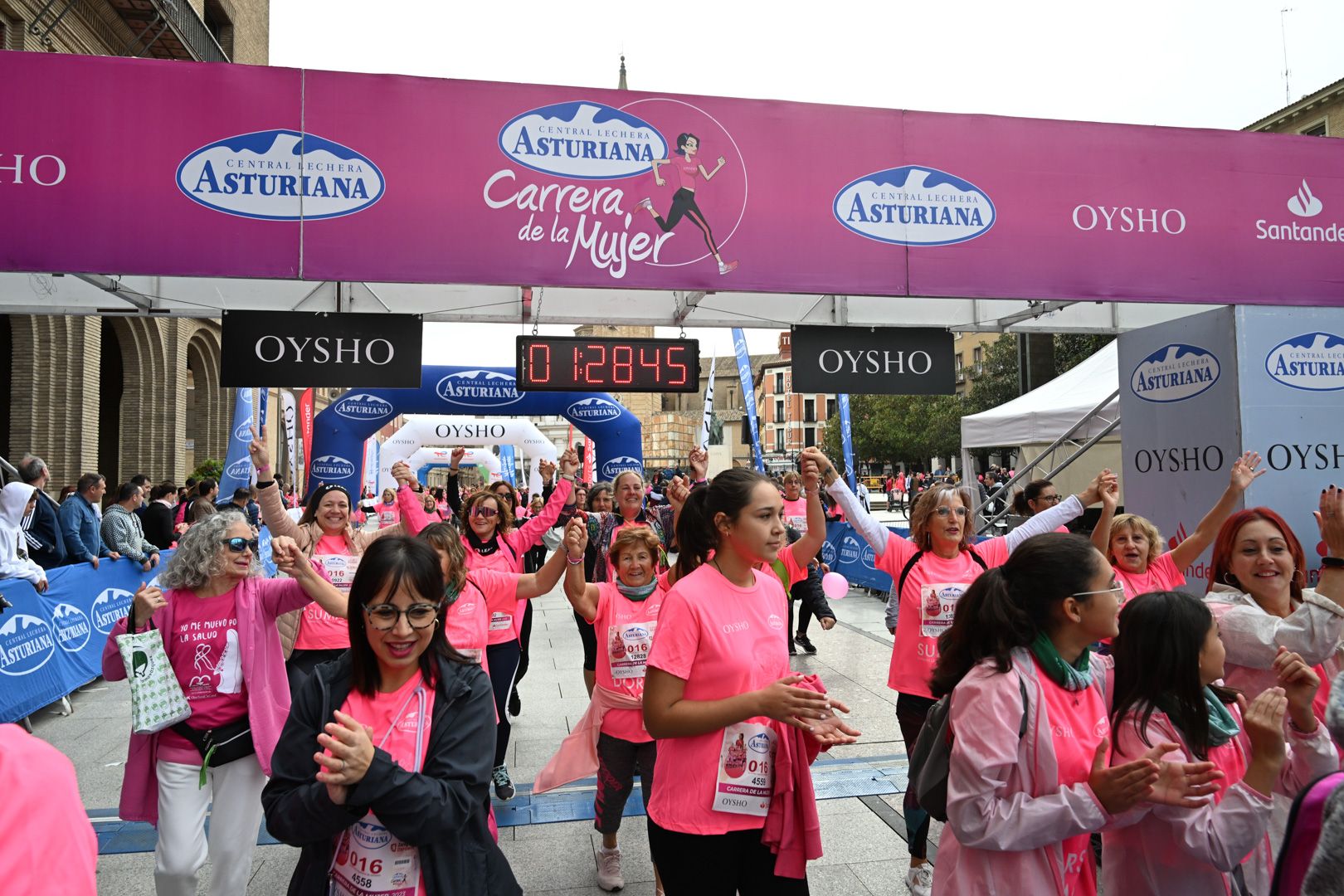 Todas las fotos de la Carrera de la Mujer de Zaragoza 2023. 8592