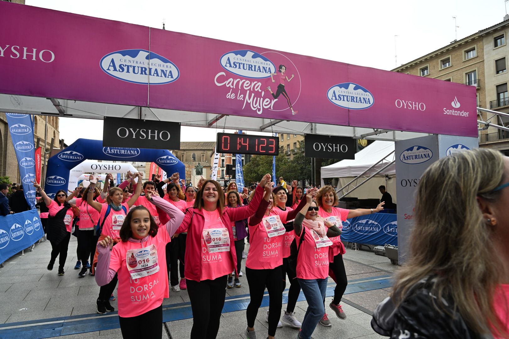 Todas las fotos de la Carrera de la Mujer de Zaragoza 2023. 9565