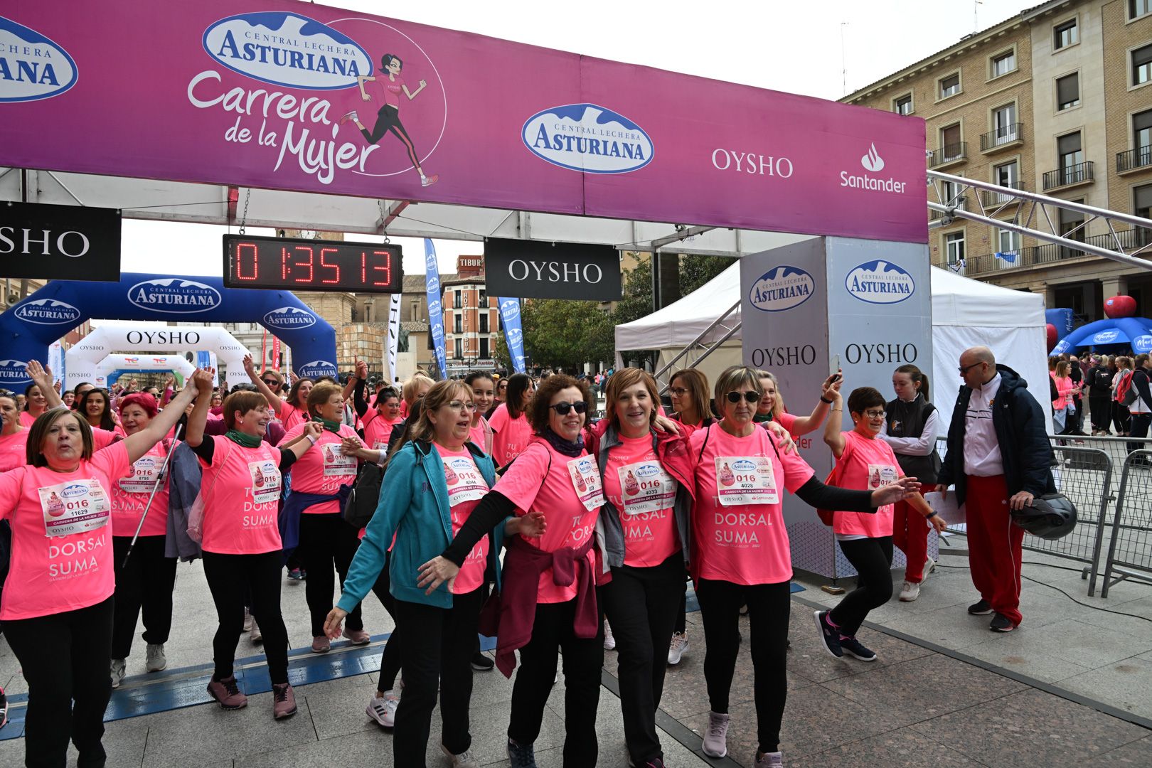 Todas las fotos de la Carrera de la Mujer de Zaragoza 2023. 9076