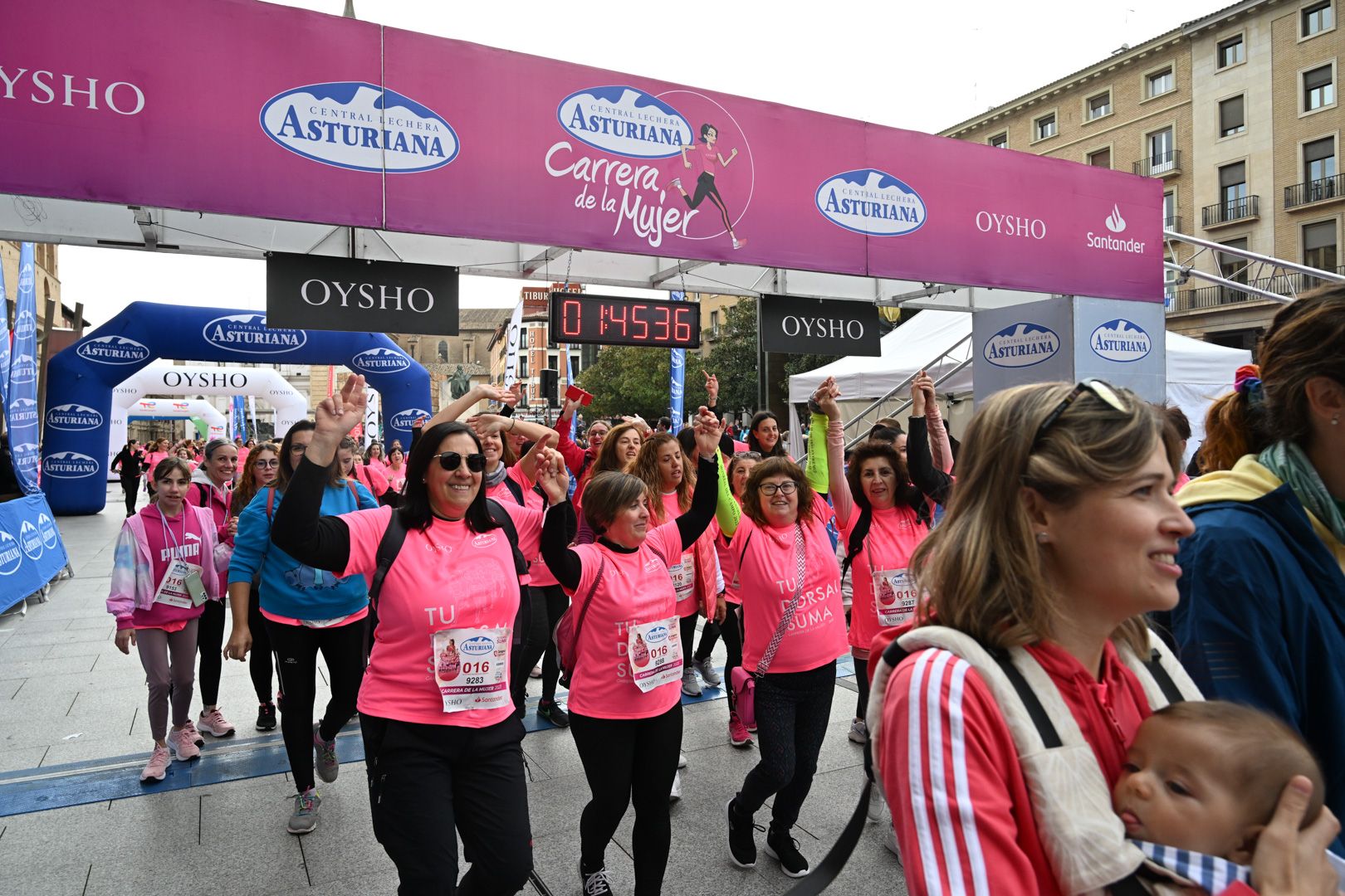 Todas las fotos de la Carrera de la Mujer de Zaragoza 2023. 9805