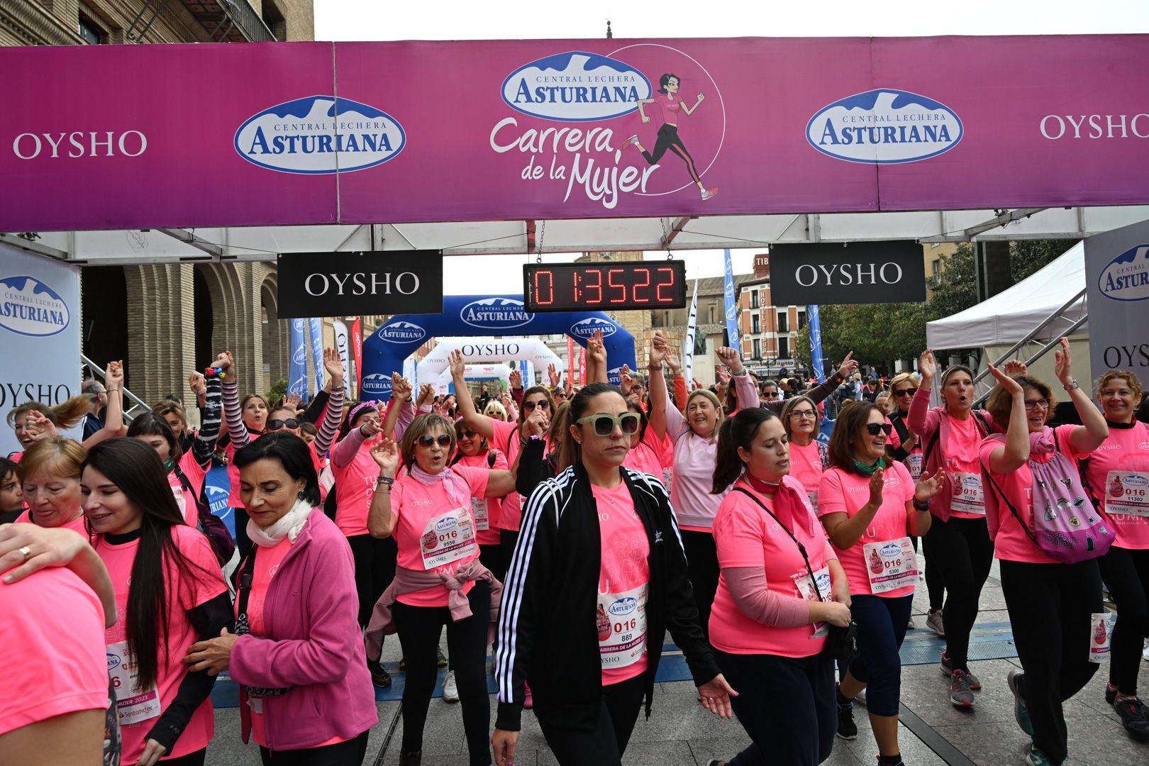 Todas las fotos de la Carrera de la Mujer de Zaragoza 2023. 9084