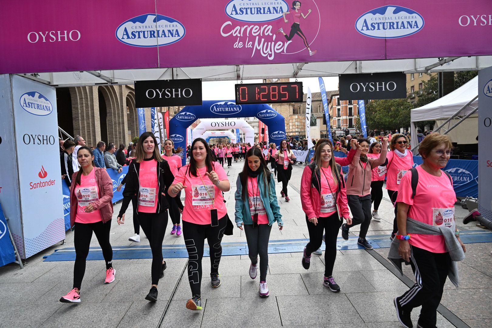 Todas las fotos de la Carrera de la Mujer de Zaragoza 2023. 8605