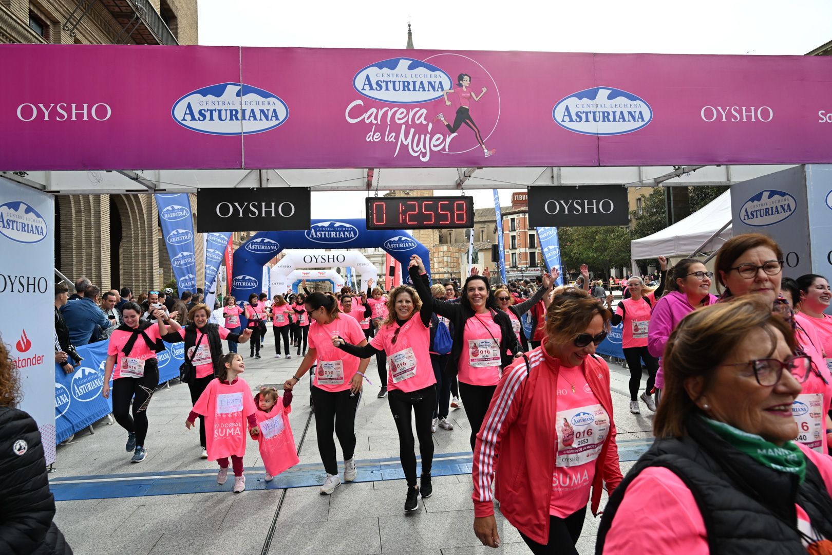 Todas las fotos de la Carrera de la Mujer de Zaragoza 2023. 8360